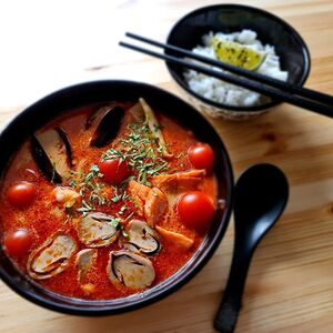 Суп том ям с морепродуктами