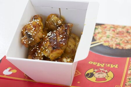 Куриные крылья в медово-горчичном соусе