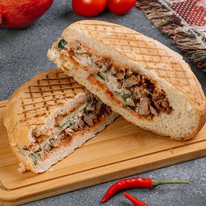 Шаурма с курицей в пите