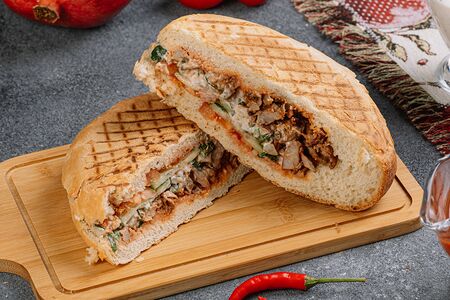 Шаурма со свининой в пите