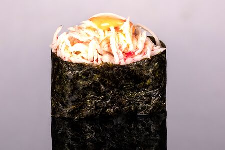 Гункан Спайси-краб