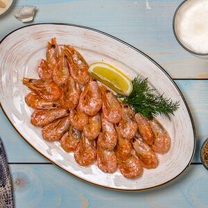 Креветки, жаренные с чесноком