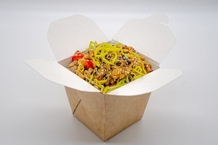 Тяхан с грибами в сливочном соусе