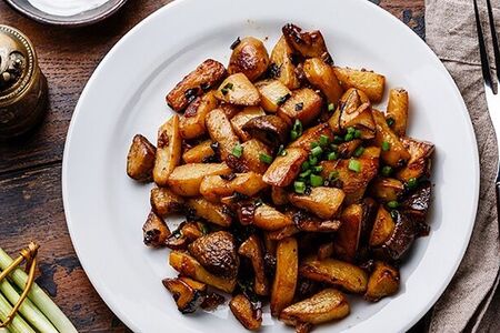 Картофель жареный с грибами