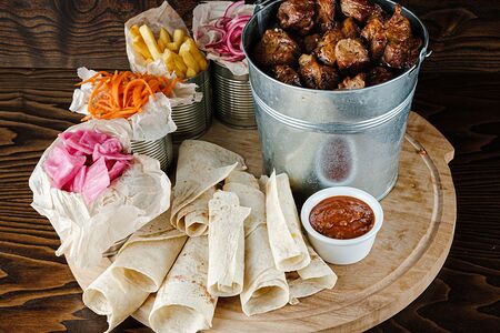 Ведро шашлыка