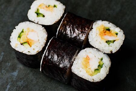 Маки креветка темпурная