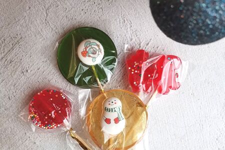 Леденец на палочке