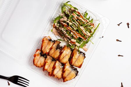 Шеф-ролл Унаги с угрем