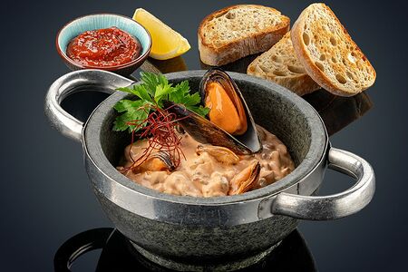 Мидии с чиабаттой