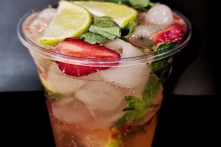 Клубничный мохито