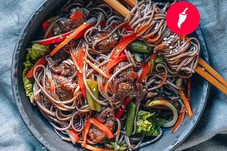 Гречневая лапша с говядиной