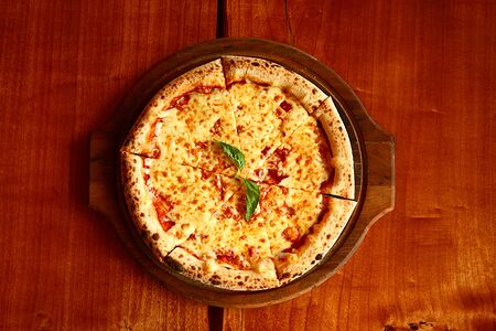 Маргарита с моцареллой