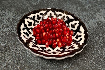 Зерна граната