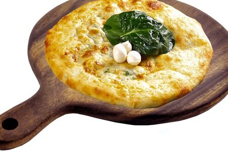 Хачапури со шпинатом и зеленью