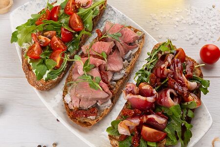 Сет из брускетт