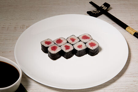 Ролл классический с жареным лососем 8 шт