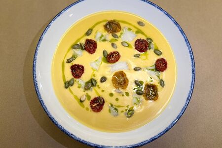 Тыквенный суп с палтусом