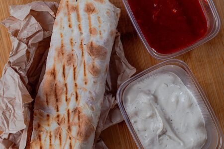 Шаурма большая с курицей на углях