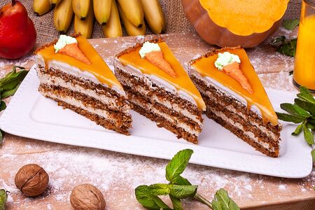 Пирожное Морковное