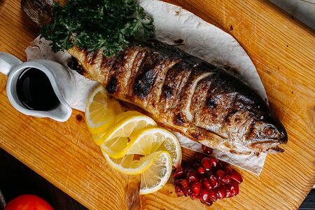 Форель речная на углях