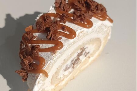 Рулет карамельный