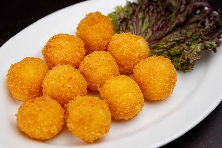 Сырные шарики