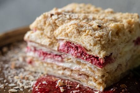 Наполеон с малиной