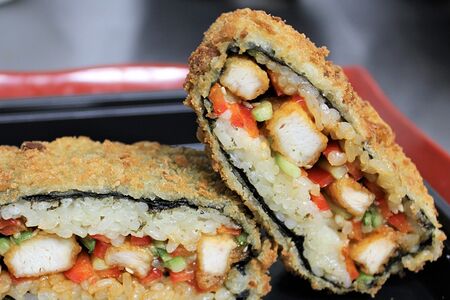 Онигирадзу с курицей