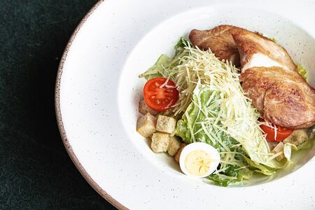 Салат Цезарь