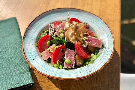 Нисуаз со свежим тунцом