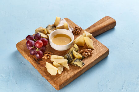 Сырная тарелка