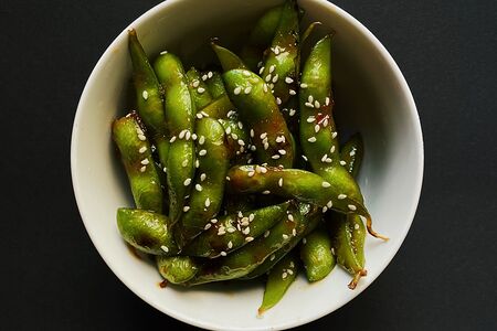 Жареные бобы эдамамэ