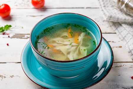 Куриный суп с лапшой