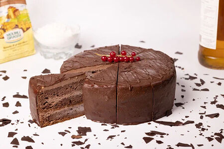 Торт Прага (10 порц.)