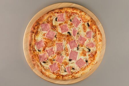 Ветчина и грибы