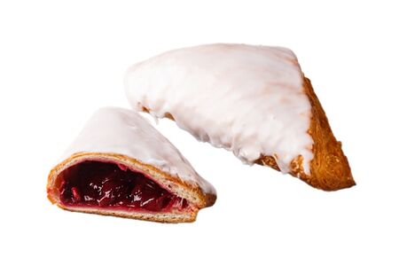 Слойка с вишней