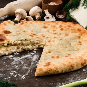 Пирог с грибами и осетинским сыром