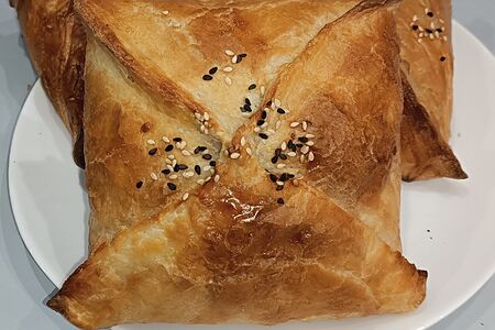 Самса с курицей сыром