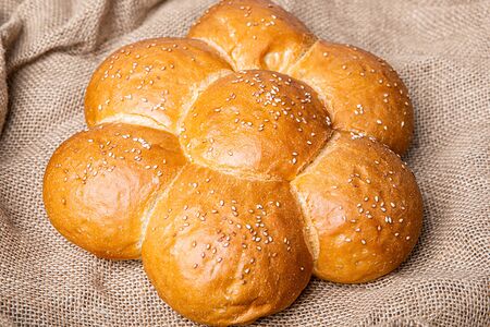 Ромашка с кунжутом