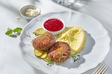 Деревенские котлеты из телятины