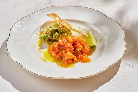 Тартар из лосося