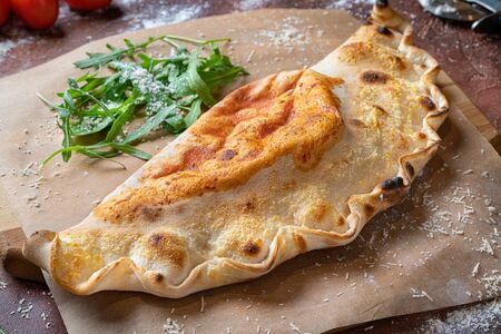 Пицца Кальцоне