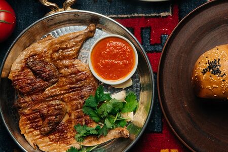 Цыпленок табака (горячий)