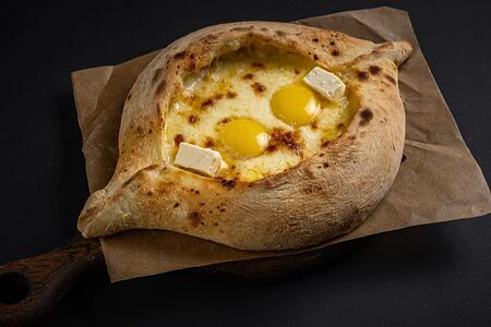 Хачапури по-аджарски двойной