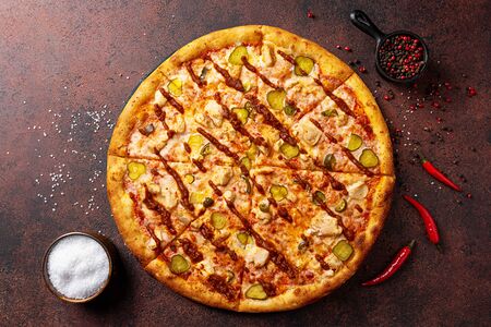 Пицца Курица Аджика