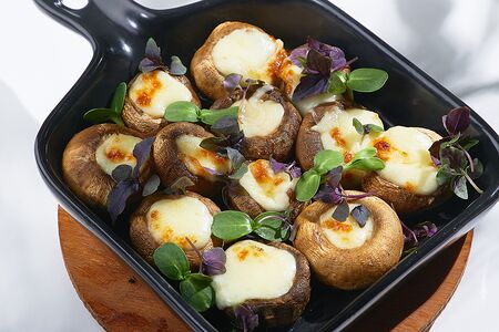 Шампиньоны с сыром