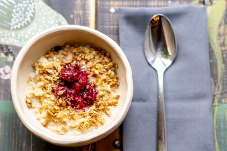 Каша с вишней