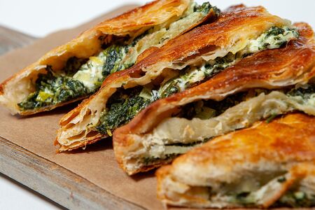 Пеновани со шпинатом и сыром