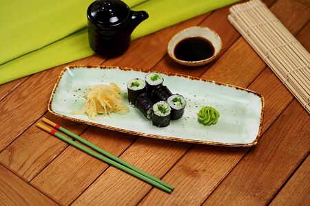 Мини Ролл с Чукой