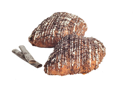 Круассан с шоколадной начинкой